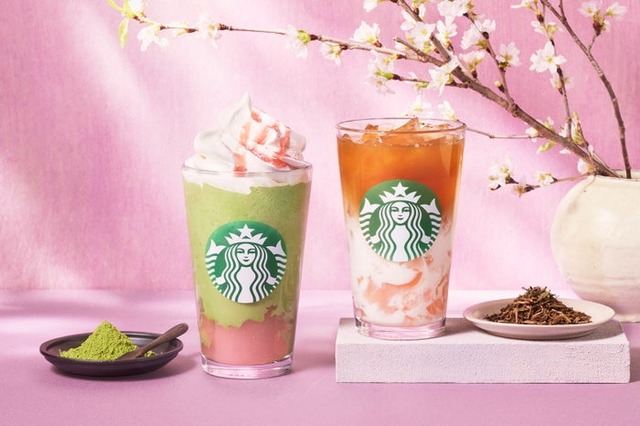 抹茶と桜わらびもち フラペチーノ、ほうじ茶&クラシックティーラテ 桜わらびもち入り／提供画像