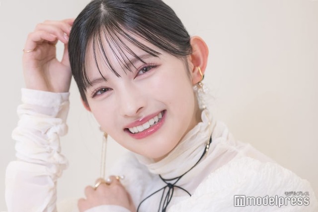 モデルプレスのインタビューに応じた菅田愛貴（C）モデルプレス