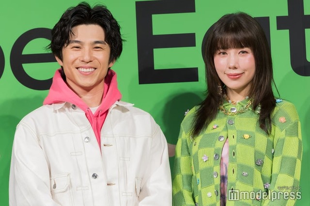 新CM発表会に出席した中尾明慶、仲里依紗（C）モデルプレス