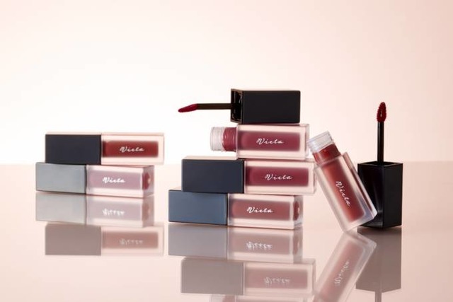 Vieta、潤いとツヤのある発色続くティントリップ限定発売