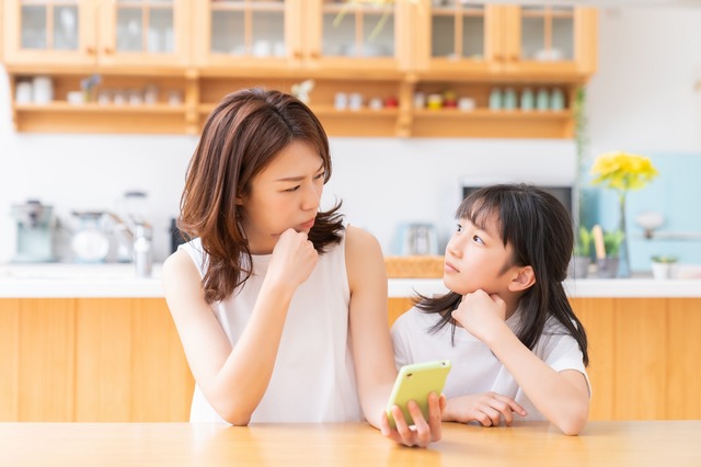 「学校に行きたくない」子を、休ませてはみたけれど……次にとるべきコミュニケーションとは？【不登校指導歴20年の公認心理師が解説】