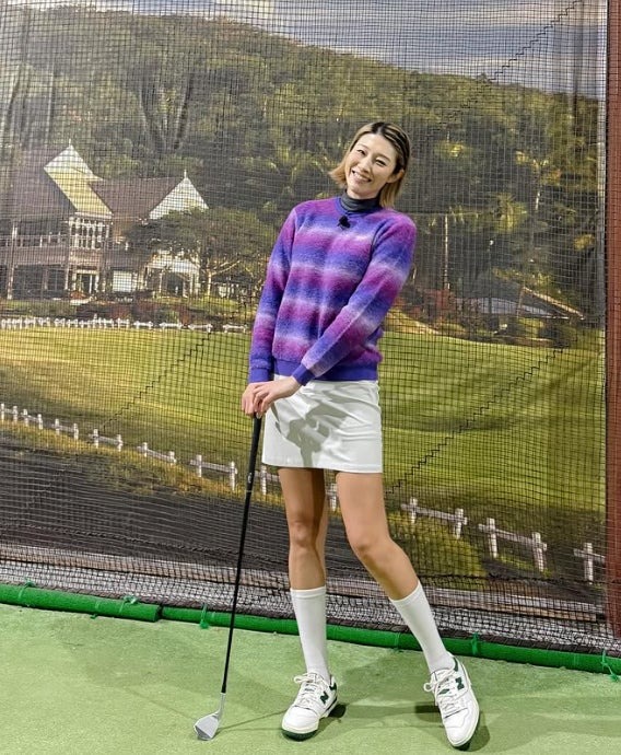 狩野舞子Instagramより