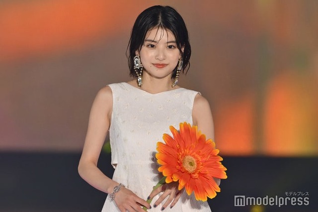 出口夏希（C）モデルプレス