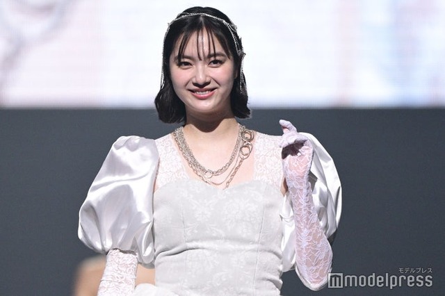 新川優愛（C）モデルプレス