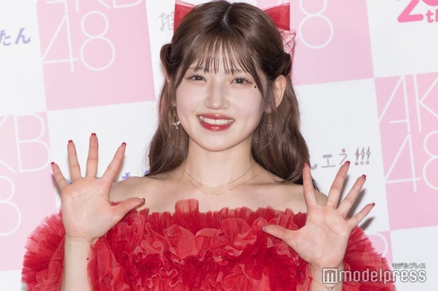 「AKB48 20th Year 春コンサート 2025 村山彩希 卒業コンサート 〜りんごの花が咲く頃に〜」の囲み取材に出席した村山彩希（C）モデルプレス