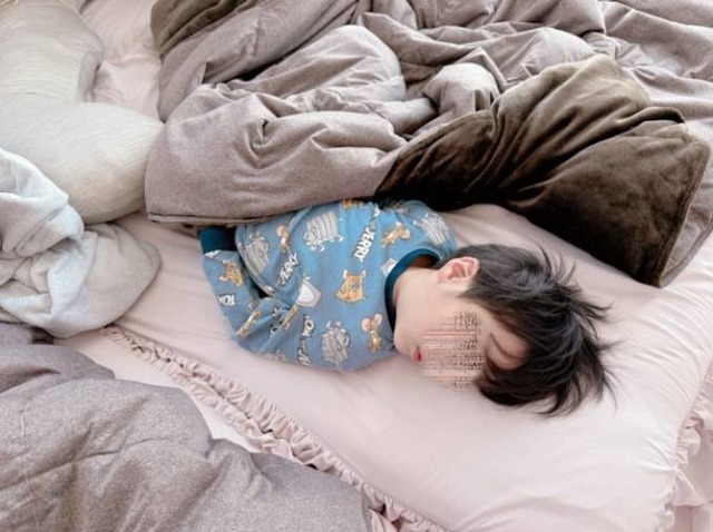 「全く泣かず!!」第5子妊娠中の辻希美、小1三男に驚き！？GW明けの朝の様子明かす「成長を感じました」