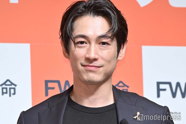 黒髪のディーン・フジオカ（C）モデルプレス