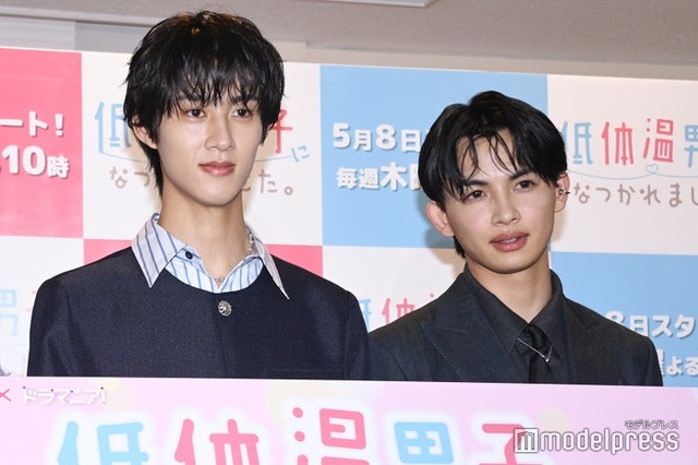 トーク中も仲の良さを見せていた曽野舜太、草川直弥（C）モデルプレス