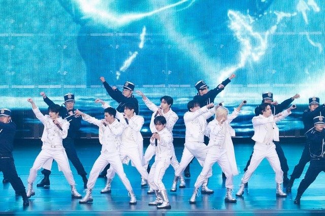 Stray Kids／撮影：田中聖太郎写真事務所