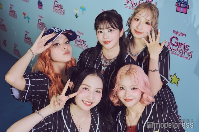 UN1CON／（左上から時計回りに）MANAMI、AKARI、NARAE、JOA、KOKORO（C）モデルプレス