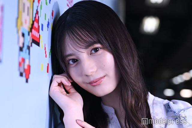 モデルプレスのインタビューに応じた小坂菜緒（C）モデルプレス