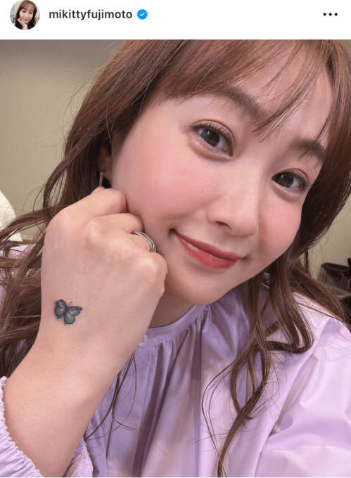 藤本美貴、娘がつけてくれた“シールタトゥー”披露のアップSHOTにファンほっこり「可愛いなぁ」「なごむ〜」