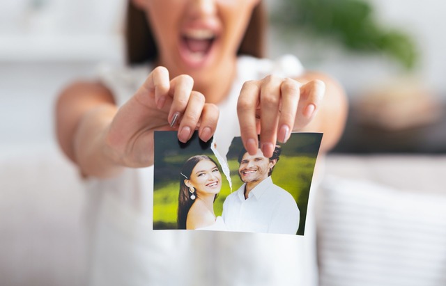 「いつまでも夫婦生活を求めて気持ち悪い」結婚後に豹変したモラハラ夫からの暴言に私が決意したことは