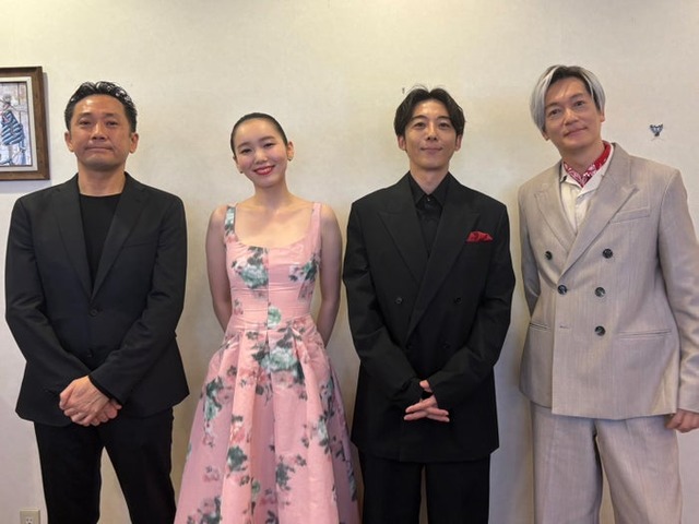 渡辺一貴監督、飯豊まりえ、井浦新、高橋一生（提供写真）