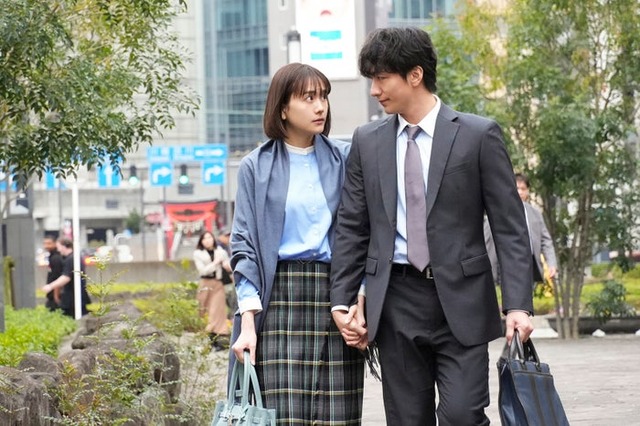 松井愛莉、大貫勇輔「子宮恋愛」第7話（C）ytv