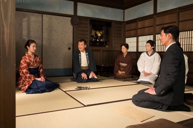今田美桜、吉田鋼太郎、浅田美代子、江口のりこ、中島歩ら「あんぱん」第39話（C）NHK