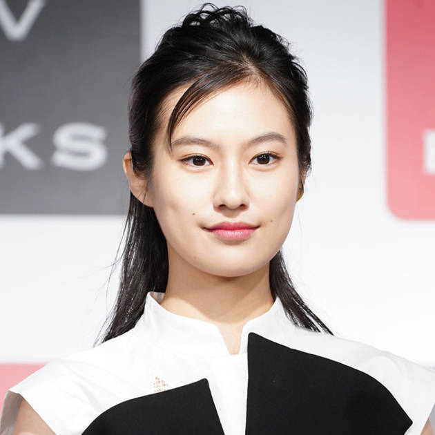 恒松祐里『きさらぎ駅 Re：』『ひとりでしにたい』など出演作が目白押し！若手実力派女優としての輝き