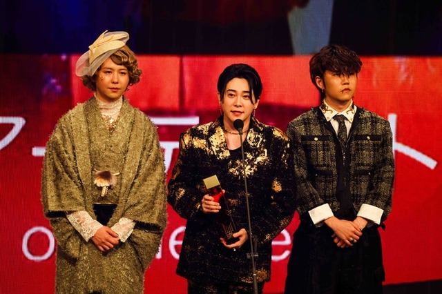 Mrs. GREEN APPLE（C）CEIPA／MUSIC AWARDS JAPAN2025