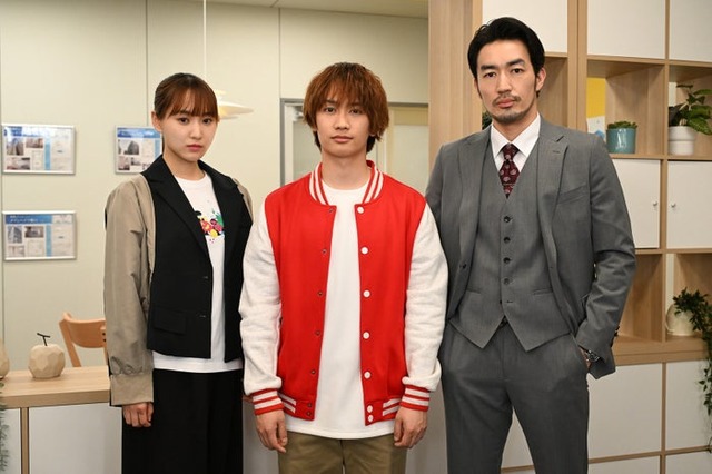 菅井友香、藤原丈一郎、大谷亮平（C）カンテレ