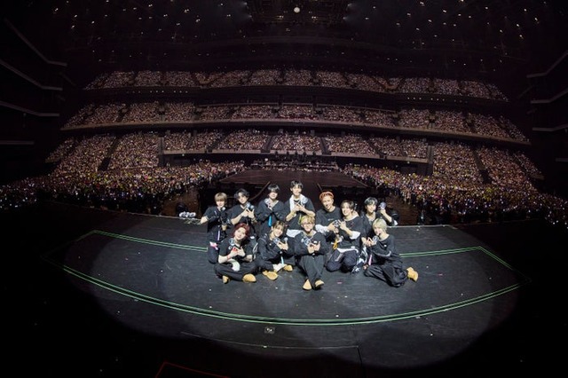 INI「2025 INI 3RD ARENA LIVE TOUR [XQUARE]」（C）LAPONE ENTERTAINMENT