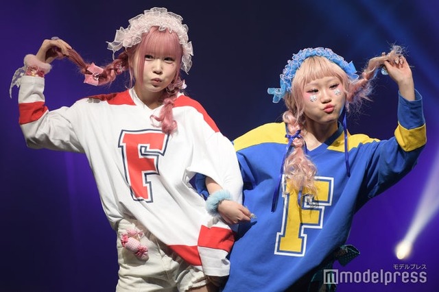 りち、ののち（C）モデルプレス