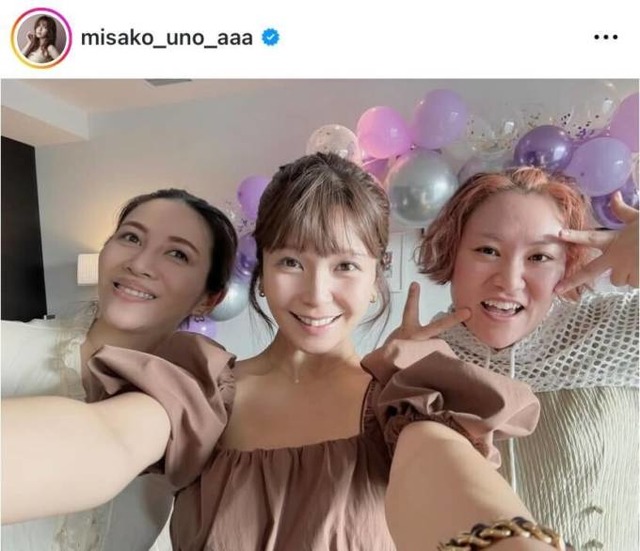 「最高すぎる」第1子妊娠中の宇野実彩子、仲良しメンバーからの“安産祈願”に反響「お腹の中の赤ちゃんも爆笑してるかも」
