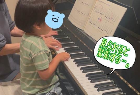 ニッチェ江上、4歳長男がピアノにチャレンジ「自分から…」「これは良いタイミングなのではと」