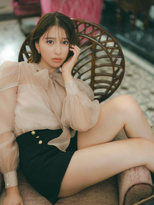 玉井詩織1st写真集「たまゆら」撮影：濱田英明（C）SDP