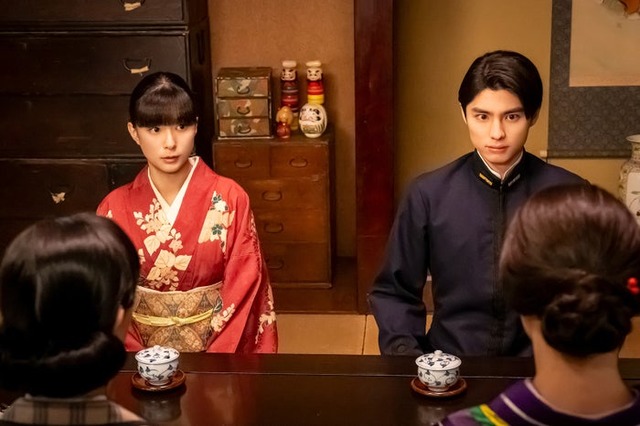 芳根京子、本田響矢「波うららかに、めおと日和」第6話（C）フジテレビ