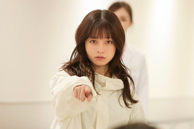 橋本環奈「天久鷹央の推理カルテ」第7話（C）テレビ朝日