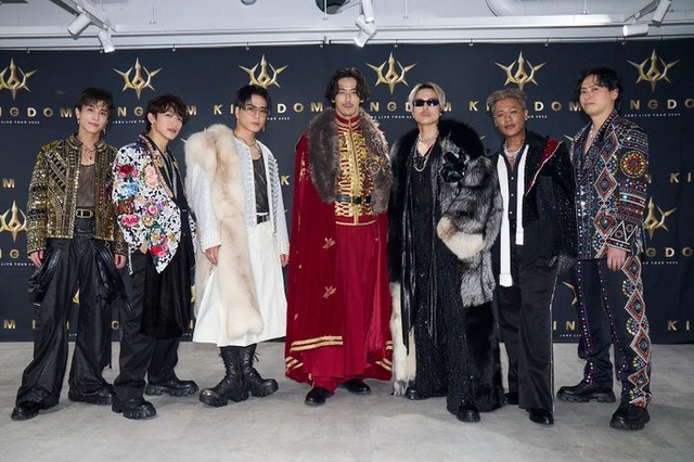 三代目 J SOUL BROTHERS（左から）岩田剛典、NAOTO、OMI、小林直己、今市隆二、ELLY、山下健二郎（提供写真）