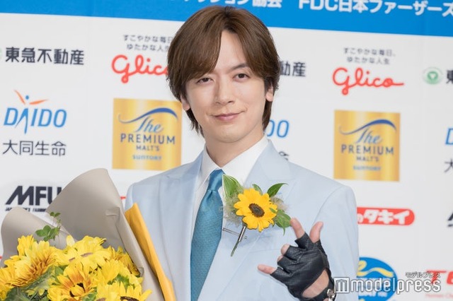 授賞式に出席したDAIGO（C）モデルプレス