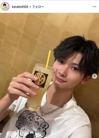 ダウンパーマかける前の河村叶翔／Instagramより