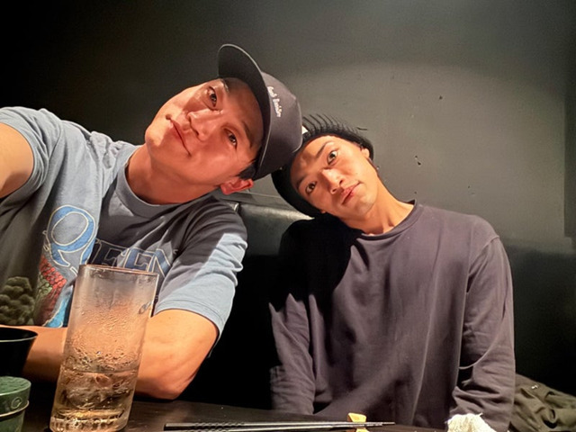 おばたのお兄さん、timelesz原嘉孝との再会SHOTに「リアル兄弟にしか見えない！」「やっぱり似てるー！」