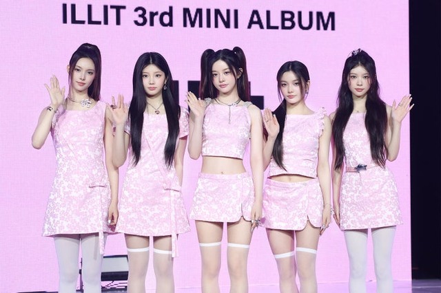 YUNAH、WONHEE、MINJU、IROHA、MOKA （P）＆（C） BELIFT LAB Inc.