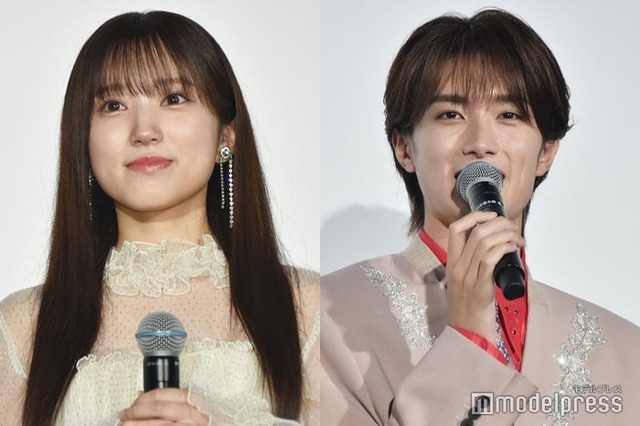 インコに「ビジュイイじゃん」を教育している矢吹奈子、インコとコラボを志願した山中柔太朗（C）モデルプレス