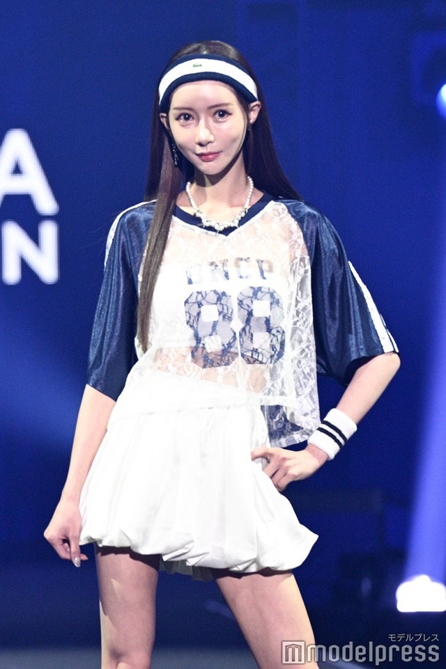 おすず（C）モデルプレス