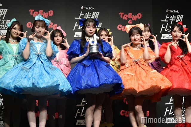 「TikTok上半期トレンド大賞2025」ミュージック部門を受賞したCUTIE STREET／板倉可奈、梅田みゆ、桜庭遥花、増田彩乃、古澤里紗、川本笑瑠、真鍋凪咲、佐野愛花（C）モデルプレス