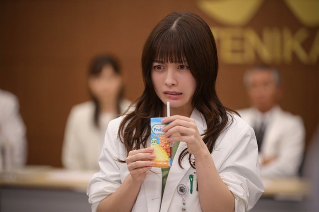 橋本環奈「天久鷹央の推理カルテ」最終話（C）テレビ朝日