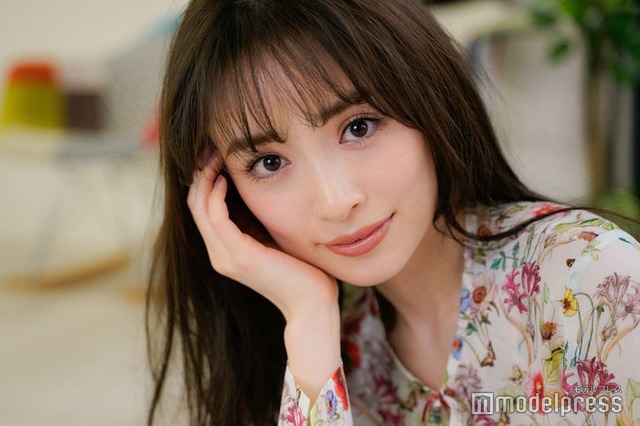 泉里香（C）モデルプレス