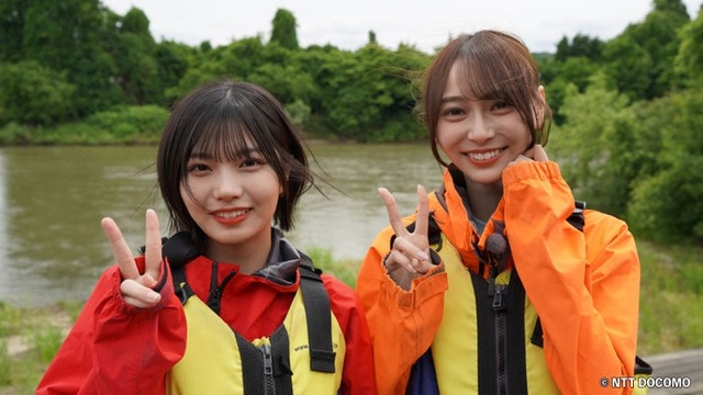 中西アルノ、弓木奈於（C）NTT DOCOMO