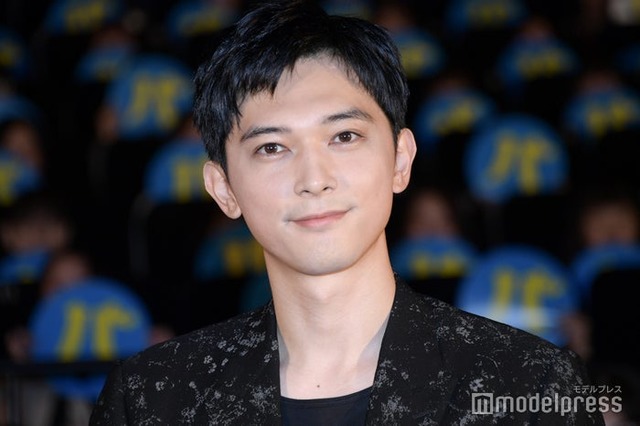 「集中していて雨が降ってるのに気づかなかった」吉沢亮（C）モデルプレス