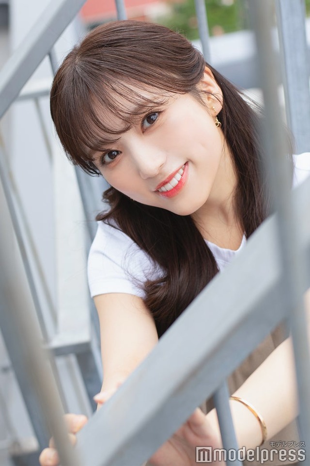 モデルプレスのインタビューに応じた矢吹奈子（C）モデルプレス