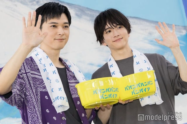 映画「ババンババンバンバンパイア」銭湯トークイベントに出席した吉沢亮、板垣李光人（C）モデルプレス