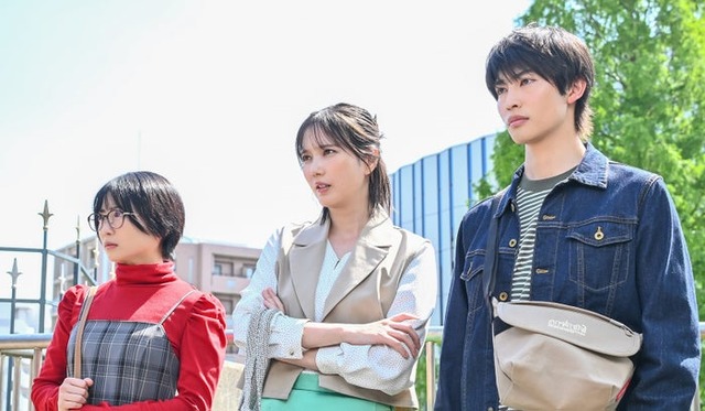 志田未来、本田翼、増子敦貴「北くんがかわいすぎて手に余るので、3人でシェアすることにしました。」第1話（C）カンテレ