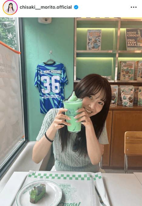 森戸知沙希、小関舞と韓国旅行へ！念願のカフェを満喫「ミントラテ大きすぎてびっくり」