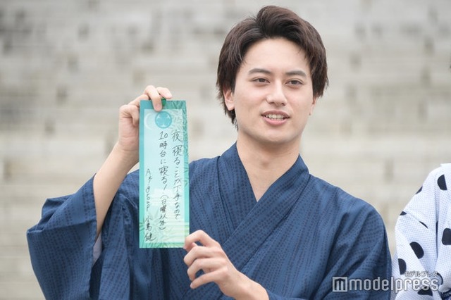 小島健「夜寝ることが下手なので10時台に寝る！（日曜以外）」（C）モデルプレス