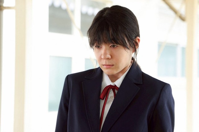 トリンドル玲奈「レプリカ 元妻の復讐」第1話（C）テレビ東京