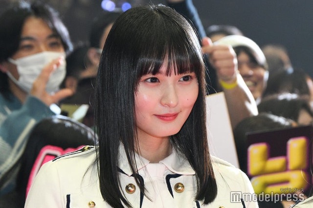 セミロングヘアの遠藤さくら（C）モデルプレス