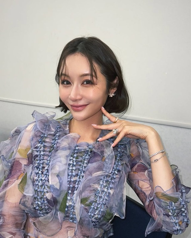 宮崎麗果Instagramより